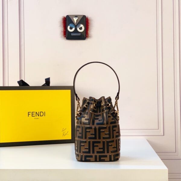 Mon Tresor-Brown leather mini bag