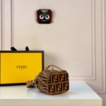 Mon Tresor-Brown leather mini bag