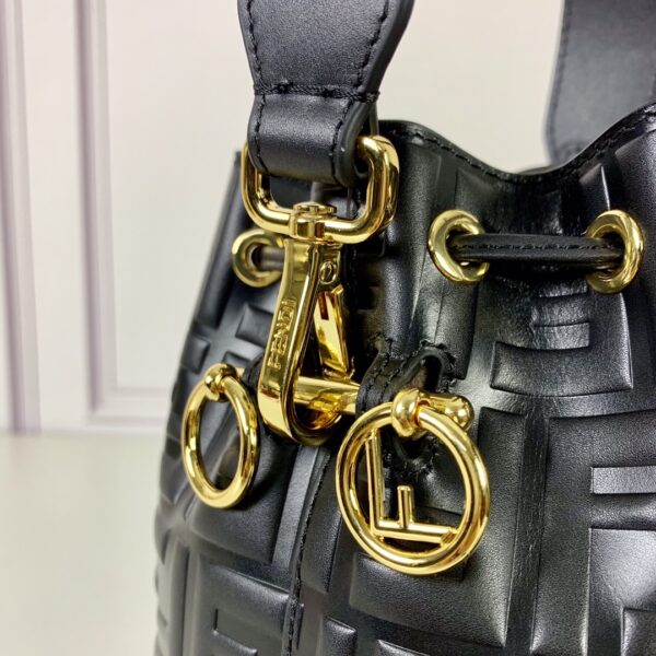 Mon Tresor-Black leather mini-bag