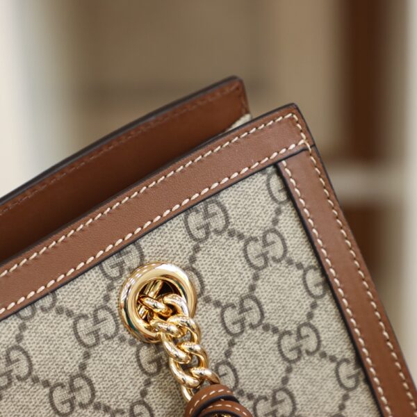 Padlock Medium GG Shoulde Bag #479197