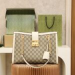 Padlock Medium GG Shoulde Bag #479197