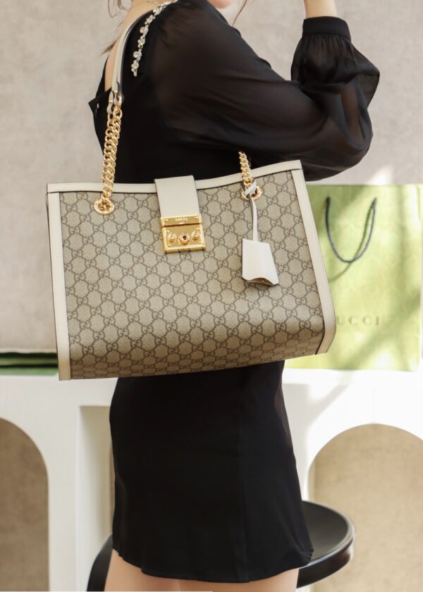 Padlock Medium GG Shoulde Bag #479197