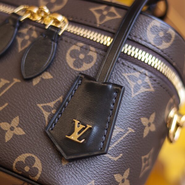 Vanity PM #M45165