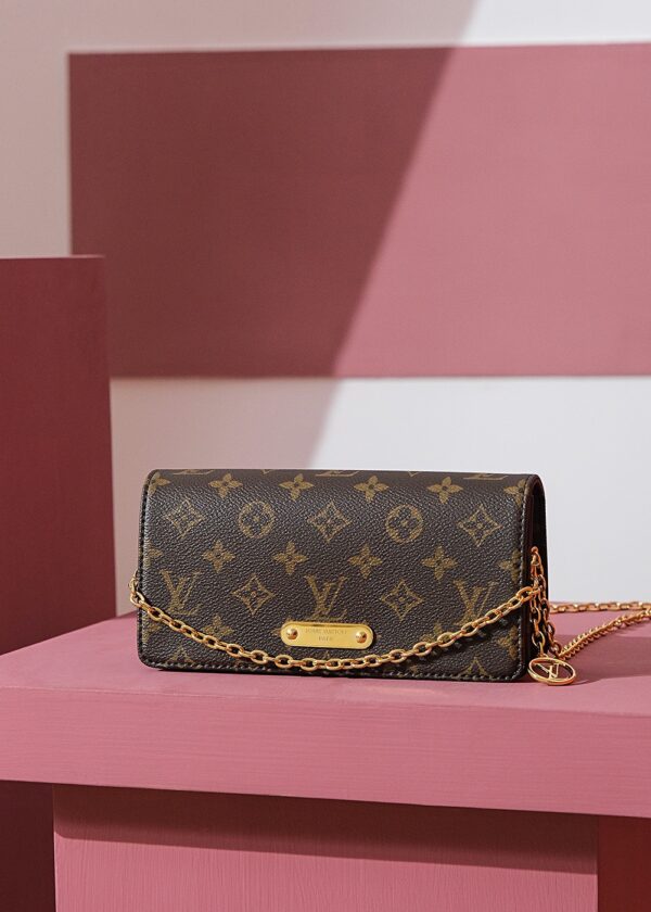 Wallet On Chain Lily #M82509