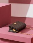 Wallet On Chain Lily #M82509