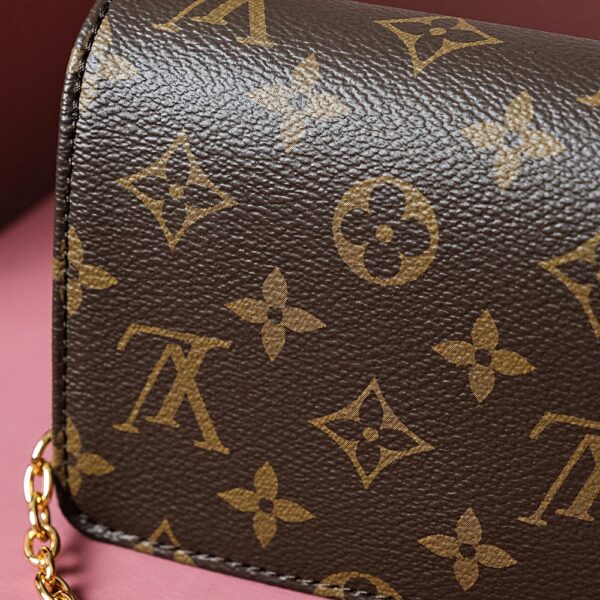 Wallet On Chain Lily #M82509