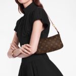 Wallet On Chain Lily #M82509