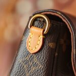 Wallet on Chain Ivy #M81911