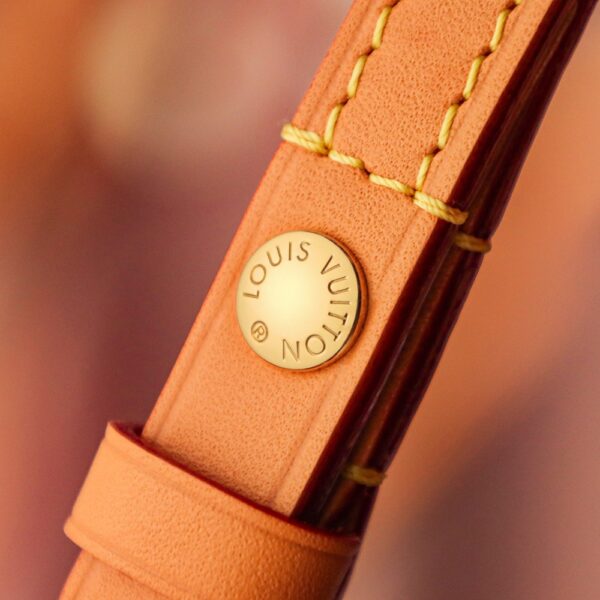 Wallet on Chain Ivy #M81911