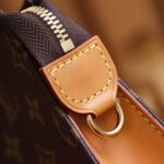 Toiletry Pouch On Chain #M81412