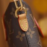 Fold Me Pouch #M80874