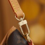 Fold Me Pouch #M80874