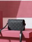 Steamer Wearable Wallet #81783