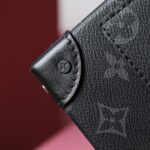 Steamer Wearable Wallet #81783