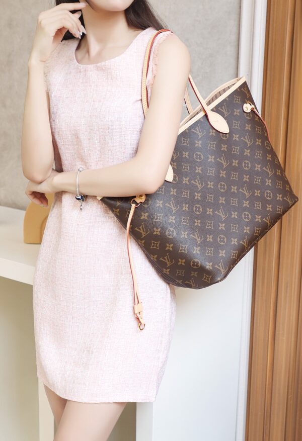 Neverfull MM #M40995