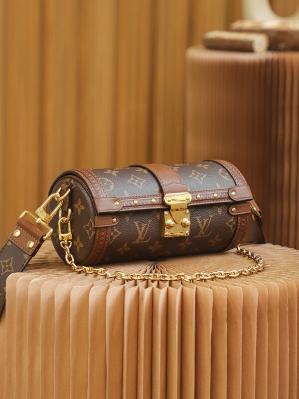 Papillon Trunk #M57835