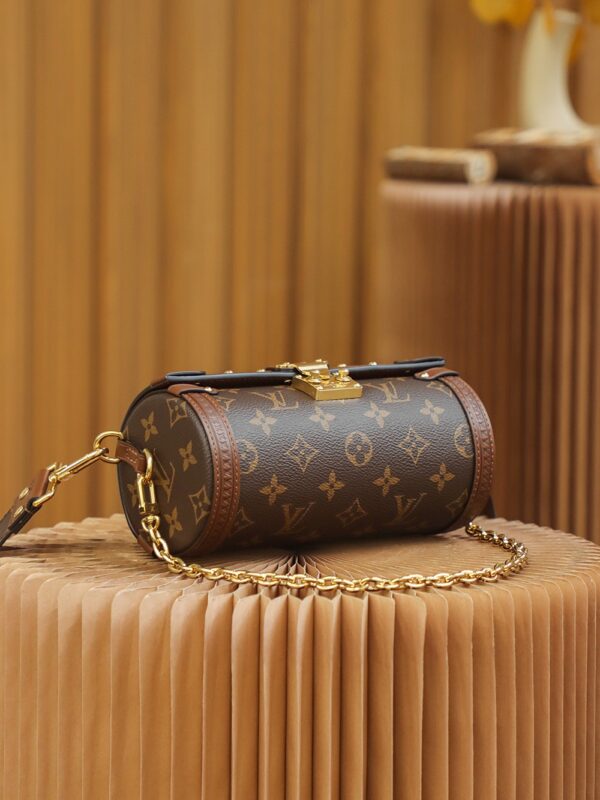 Papillon Trunk #M57835