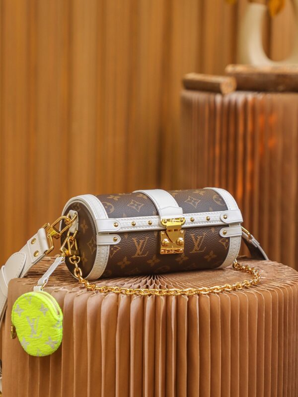 Papillon Trunk #M57835