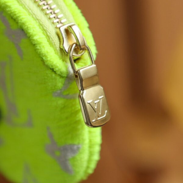 Papillon Trunk #M57835