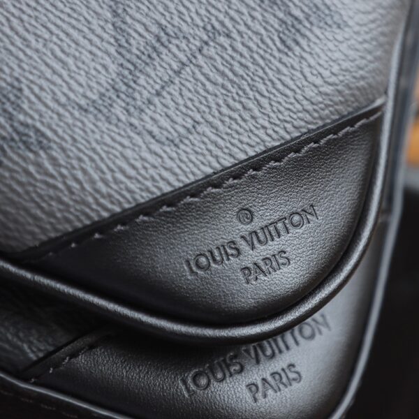 Trio Messenger #M69443