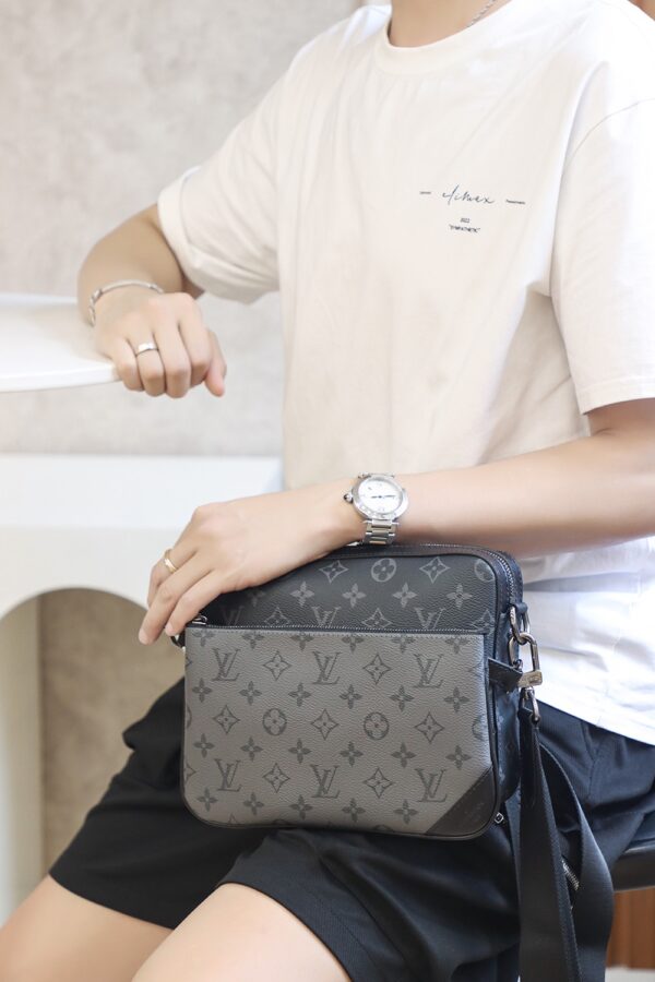 Trio Messenger #M69443