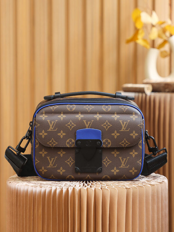 S Lock Messenger  #M45863