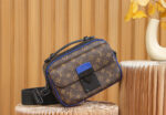 S Lock Messenger  #M45863