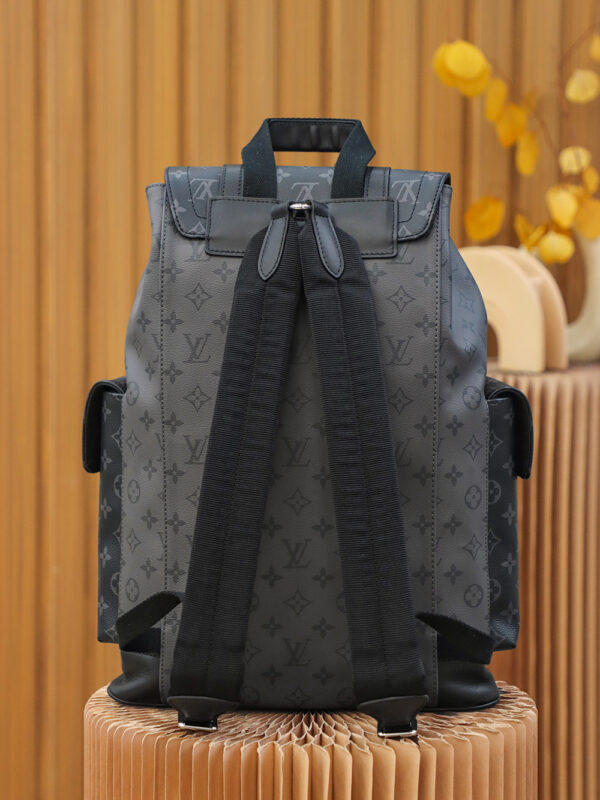 Christopher N45419