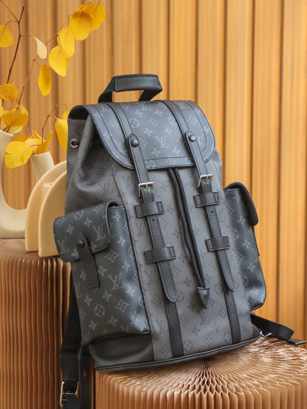 Christopher N45419