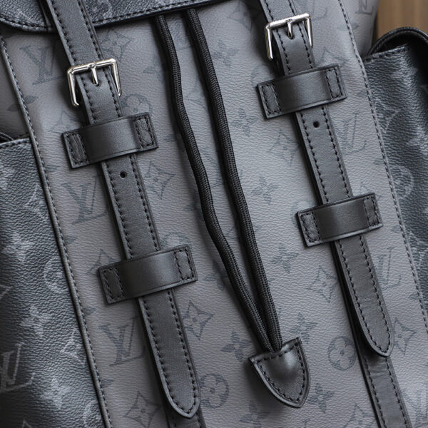 Christopher N45419