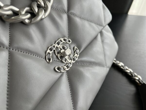 19 Large Handbag #AS1161