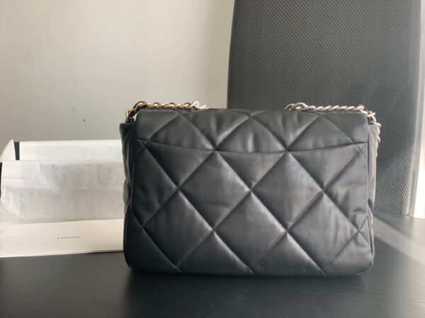 19 Maxi Handbag #AS1162