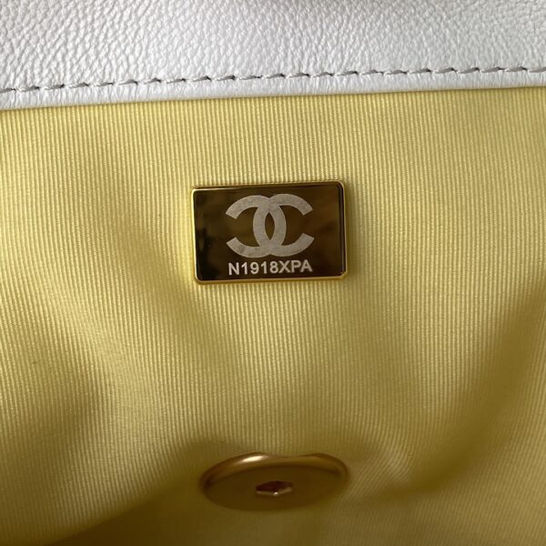 19 Large Handbag #AS1161