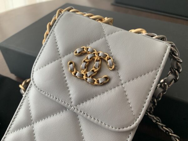 19 Chain Coin Purse #AP1773
