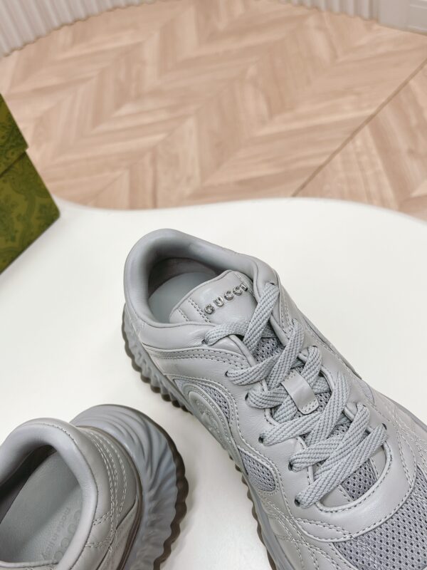 Women's Gucci Ripple Sneaker