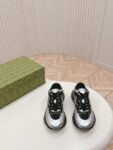Women's Gucci Ripple Sneaker