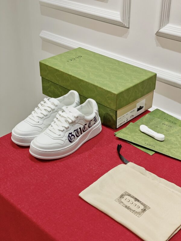 GG Sneaker