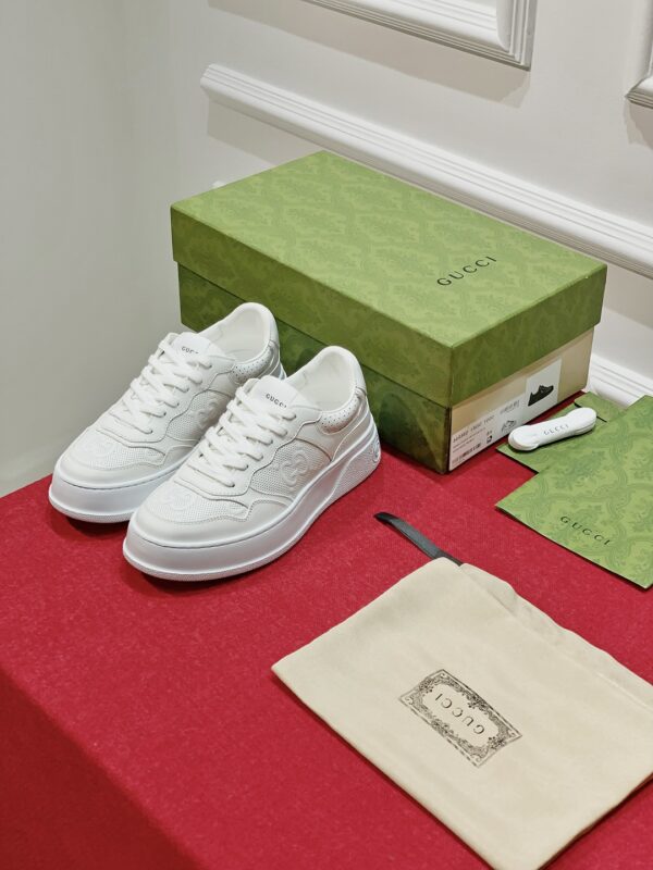 GG Sneaker