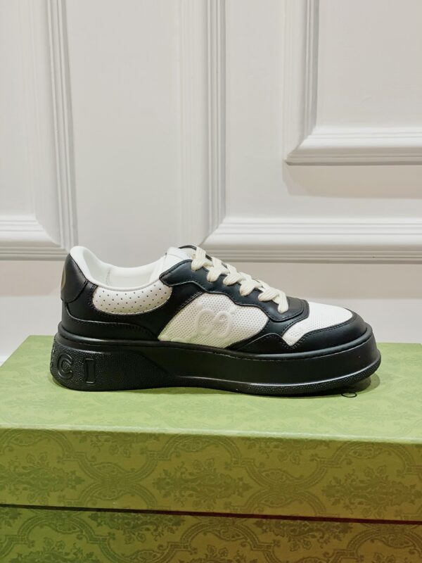 GG Sneaker