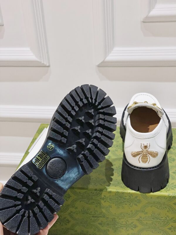 Women's Loafer With Horsebit