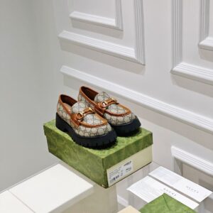 Women’s Loafer With Horsebit