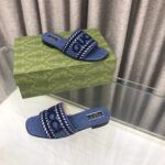 Women's Slide Sandal With Gucci Scripit