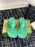 Women's Thong Sandal With Horsebit