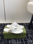 Women's Thong Sandal With Horsebit