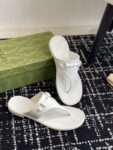 Women's Thong Sandal With Horsebit