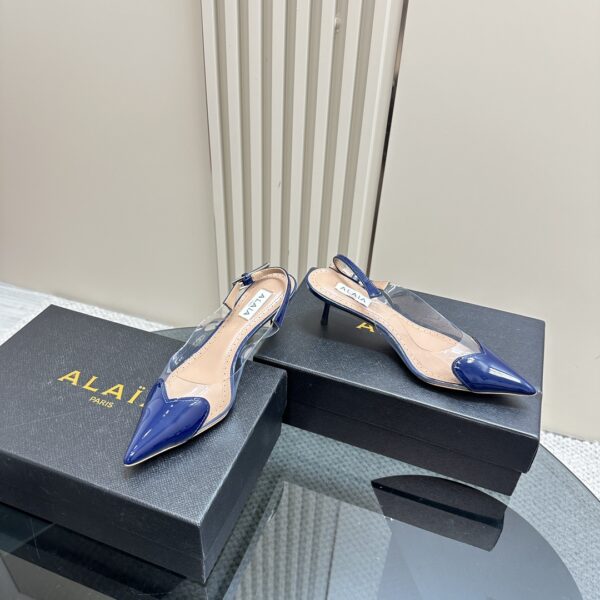 LE CŒUR SLINGBACKS IN PATENT LAMBSKIN