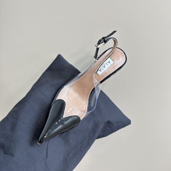 LE CŒUR SLINGBACKS IN PATENT LAMBSKIN