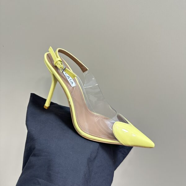 LE CŒUR SLINGBACKS IN PATENT LAMBSKIN