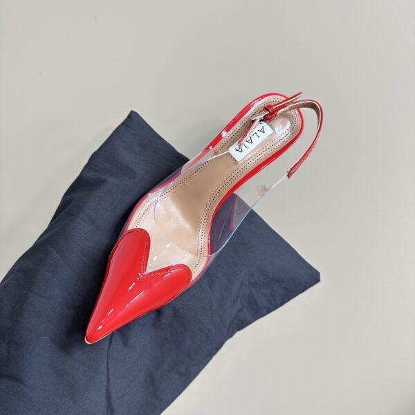 LE CŒUR SLINGBACKS IN PATENT LAMBSKIN