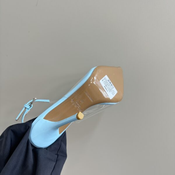 LE CŒUR SLINGBACKS IN PATENT LAMBSKIN